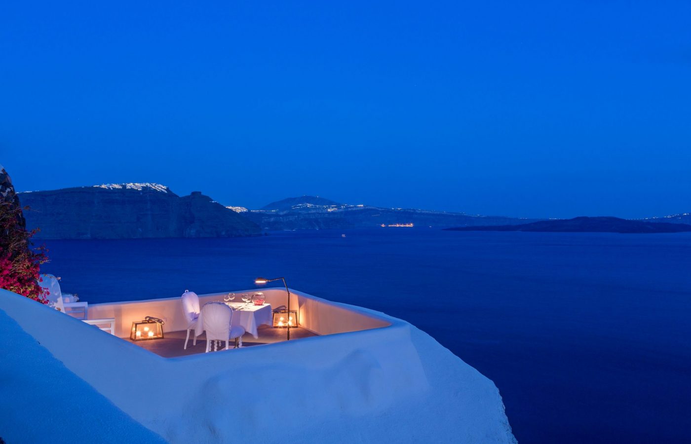 Canaves Oia Suites - Santorini